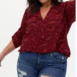 Torrid Harper Harry Potter Gryffindor House Dark Red Georgette Pullover Blouse 1